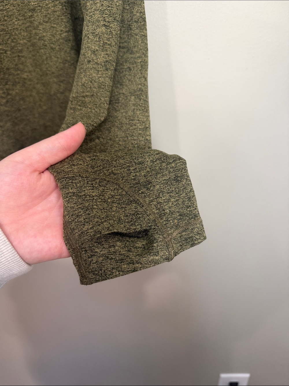 Athleta Untempo ll Top Green Long sleeve XL - Picture 4 of 6